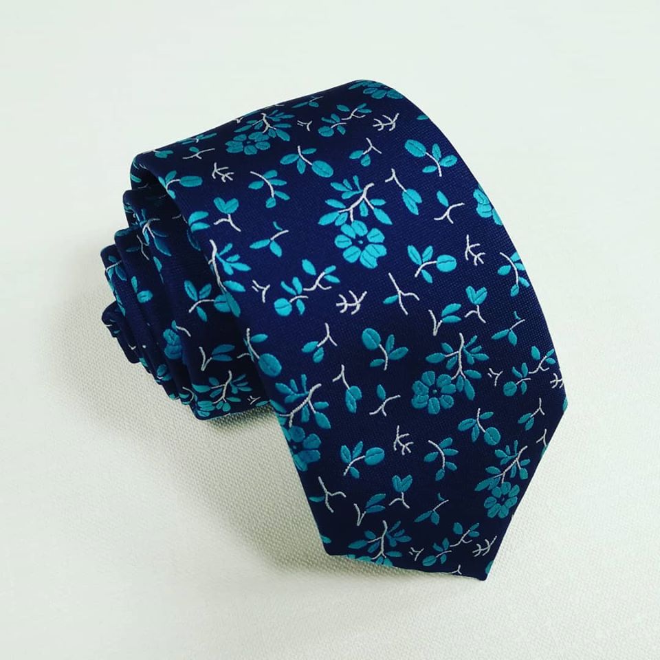 Corbata Estampado Floral Azul