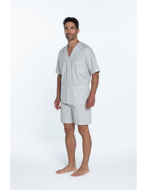 Pijama corto popelín estampado muestra fondo claro